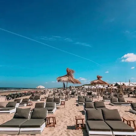 Noordster Beachhouse, Aan Zee Noordwijk