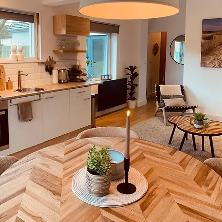 Noordster Beachhouse, Aan Zee Noordwijk